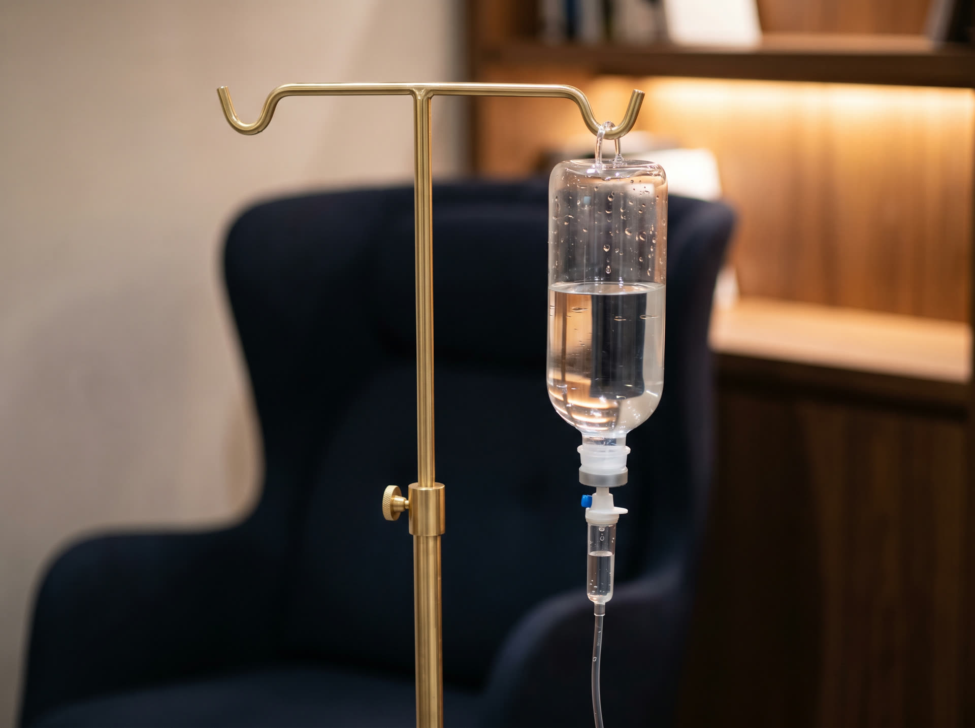 Close-up of an IV line used for a Hydro Fit Lounge recovery drip